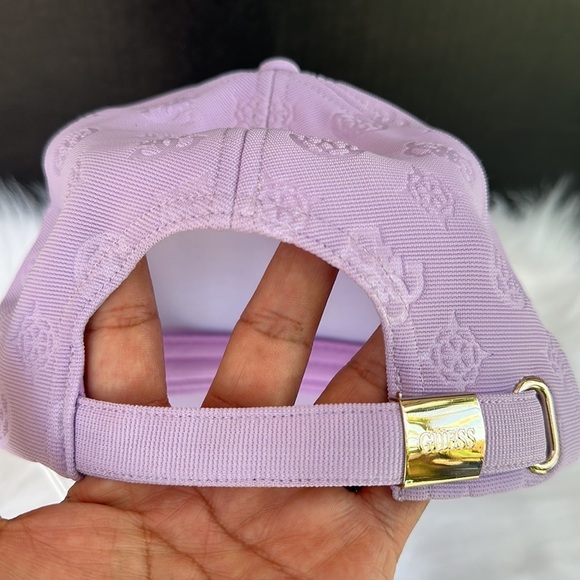 New GUESS BASEBALL CAP LAVENDER main image 5